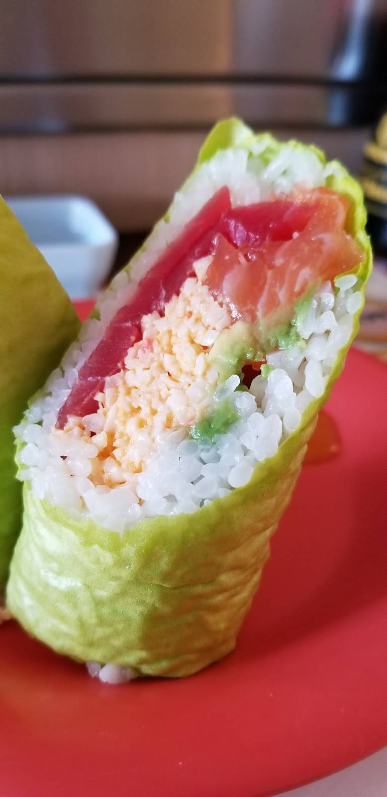 Sushi Fresh | restaurant | 2115 Pickwick Dr, Camarillo, CA 93010, USA | 8054821444 OR +1 805-482-1444