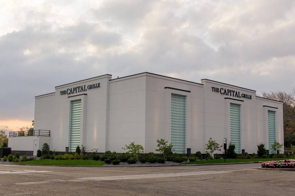 The Capital Grille | restaurant | 25389 Cedar Rd, Lyndhurst, OH 44124, USA | 2163825093 OR +1 216-382-5093