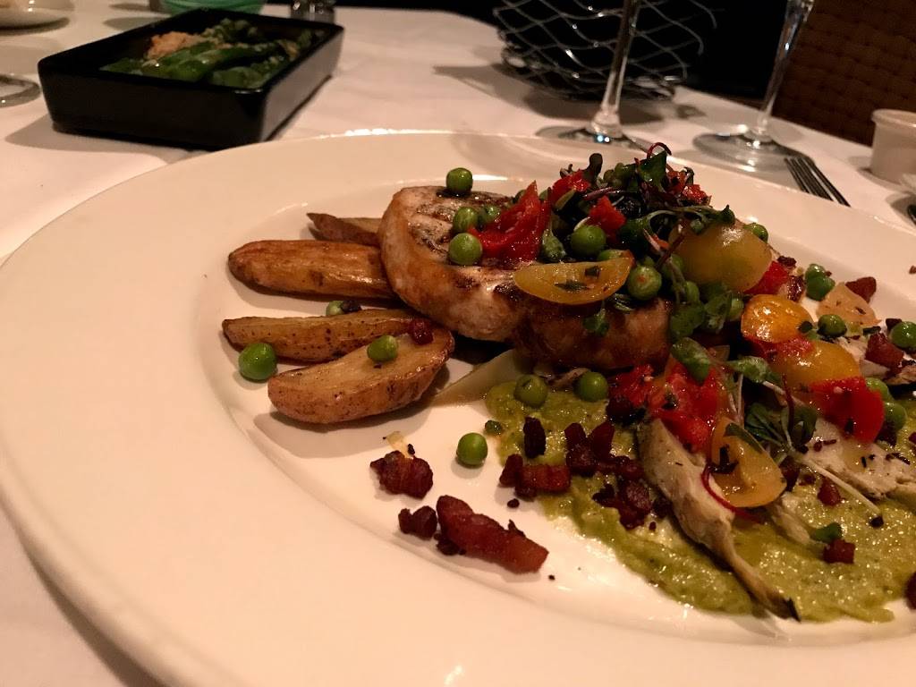 Chart House | restaurant | 555 S Christopher Columbus Blvd, Philadelphia, PA 19147, USA | 2156258383 OR +1 215-625-8383