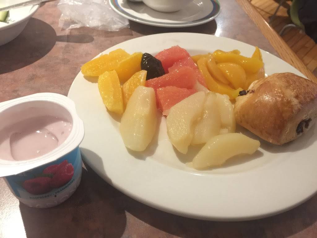 NOVOTEL TRIO | restaurant | 3670 Hurontario St, Mississauga, ON L5B 1P3, Canada | 9058036713 OR +1 905-803-6713