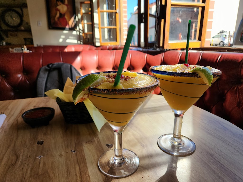 Mi Casita | restaurant | 111 Clarissa Ave, Avalon, CA 90704, USA | 3105101772 OR +1 310-510-1772