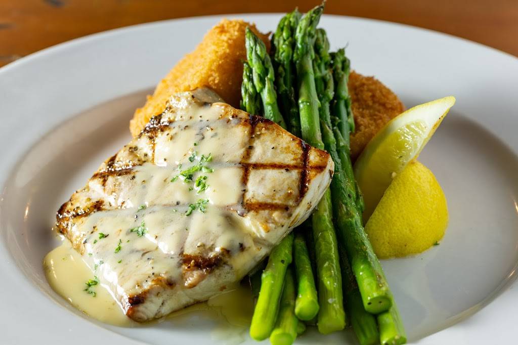 Cape Fear Seafood Company | restaurant | 832 Spring Forest Rd, Raleigh, NC 27609, USA | 9842424600 OR +1 984-242-4600