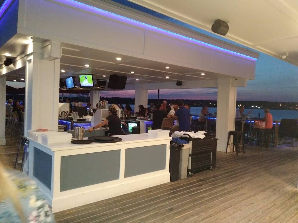 The Cove Restaurant & Marina | restaurant | 392 Davol St, Fall River, MA 02720, USA | 5086724540 OR +1 508-672-4540