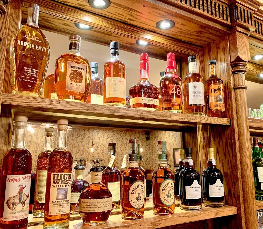 Green Barn Whiskey Kitchen | restaurant | 5 Chestnut Ave, Red Bluff, CA 96080, USA | 5305273161 OR +1 530-527-3161