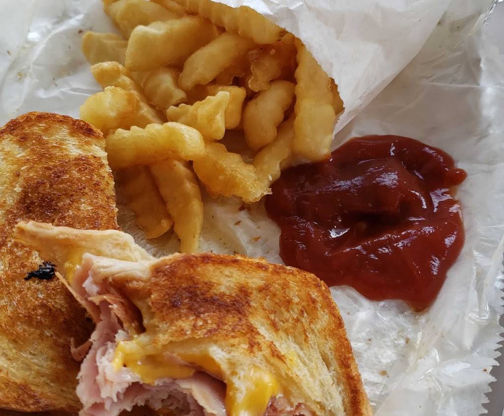 Sports Page Restaurant | restaurant | 823 Main St, Cincinnati, OH 45202, USA | 5132419176 OR +1 513-241-9176