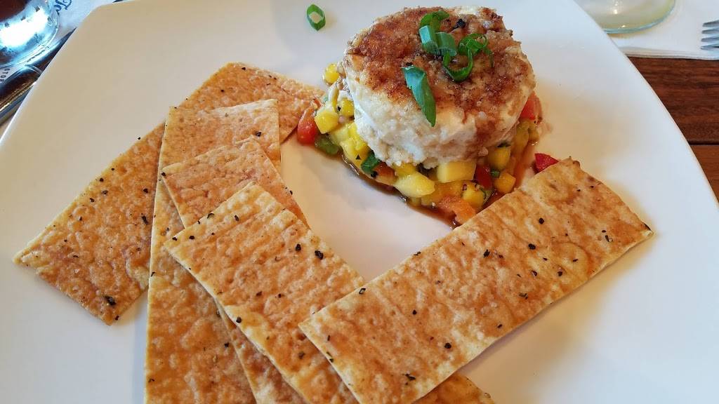 Tommy Bahama Restaurant, Bar & Store | restaurant | 300 John Ringling Blvd, Sarasota, FL 34236, USA | 9413882888 OR +1 941-388-2888