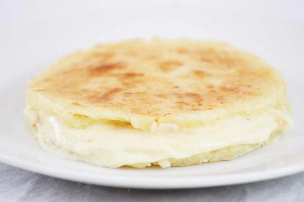 Santana’s Sazon | restaurant | 808 N Ridgeview Rd, Olathe, KS 66061, USA | 9138903910 OR +1 913-890-3910