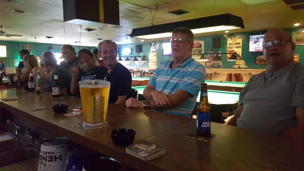 Pool & Brew | restaurant | 561 Beville Rd, South Daytona, FL 32119, USA | 3867611313 OR +1 386-761-1313