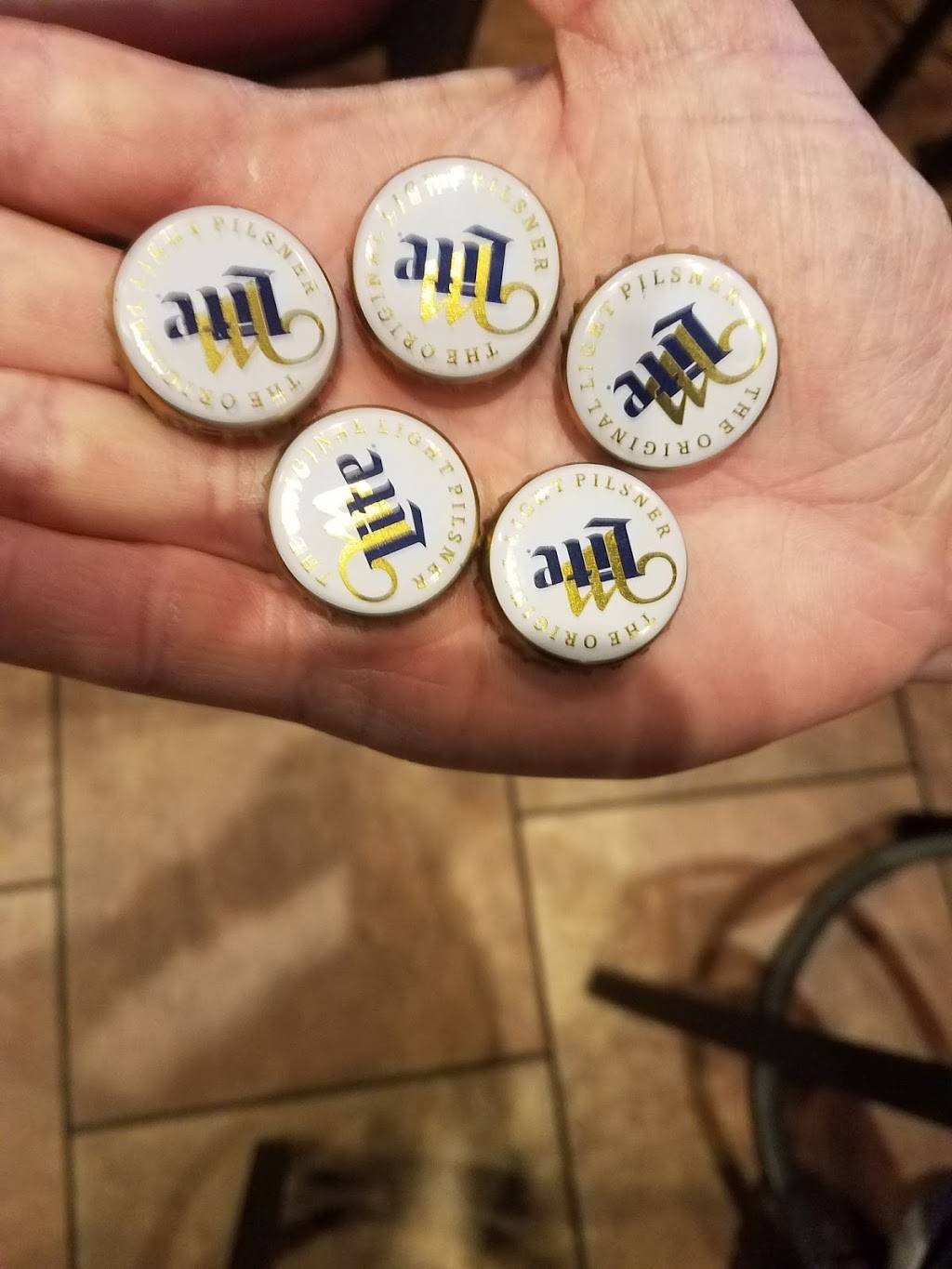 Pirates Den Bar and Grill | restaurant | 3670 Werk Rd #6, Cincinnati, OH 45248, USA | 5133473900 OR +1 513-347-3900