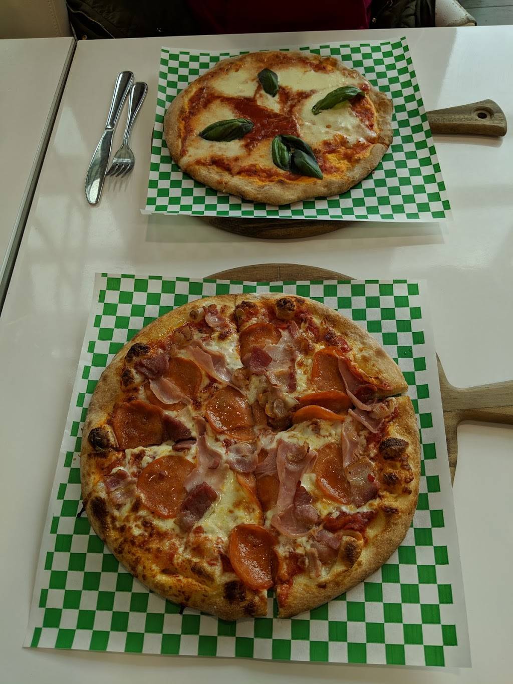 Nonna Francescas Ristorante King City | restaurant | 1700 King Rd, King City, ON L7B 0N1, Canada | 9058337035 OR +1 905-833-7035