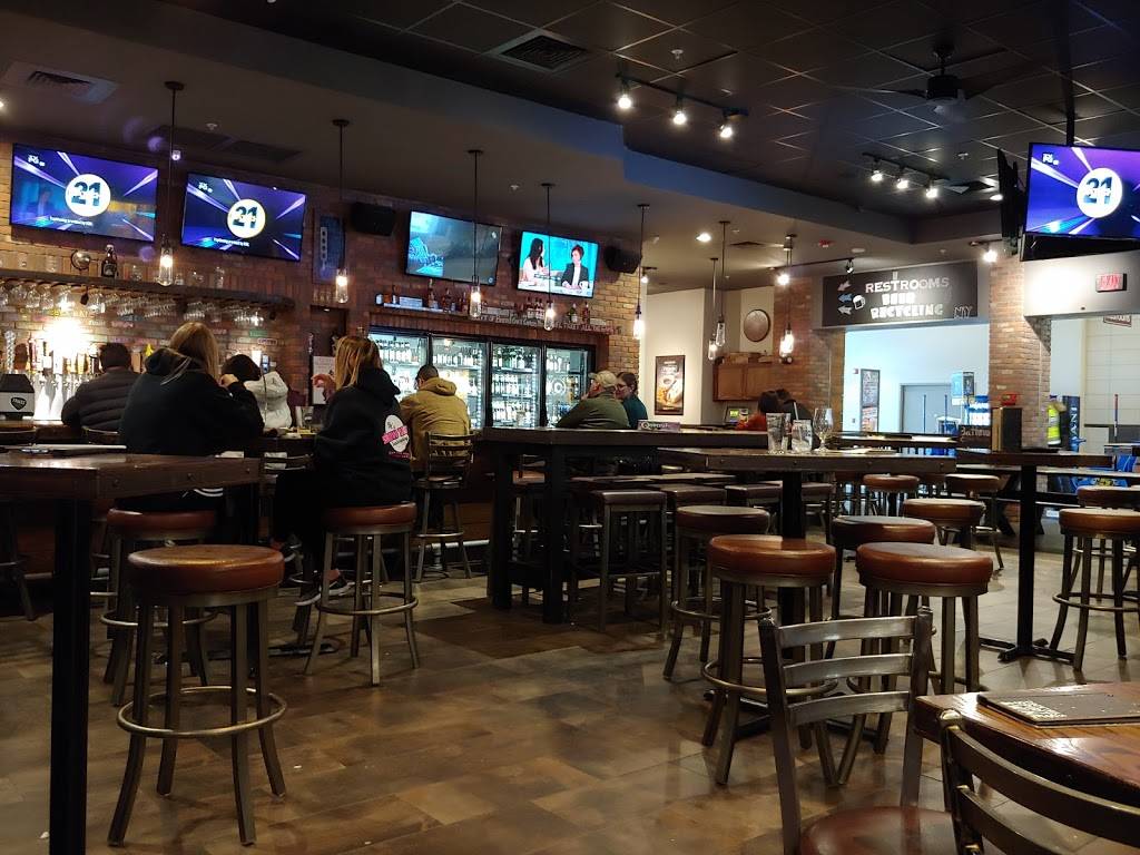 World of Beer | restaurant | 1 Crossgates Mall Rd, Albany, NY 12203, USA | 5182070448 OR +1 518-207-0448