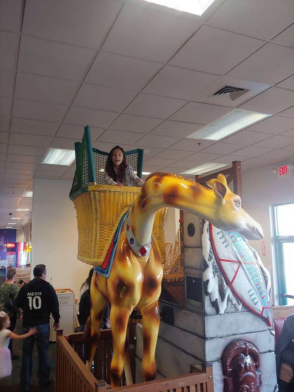 Chuck E. Cheese | restaurant | 9339 Foothill Blvd Ste. E, Rancho Cucamonga, CA 91730, USA | 9099451052 OR +1 909-945-1052