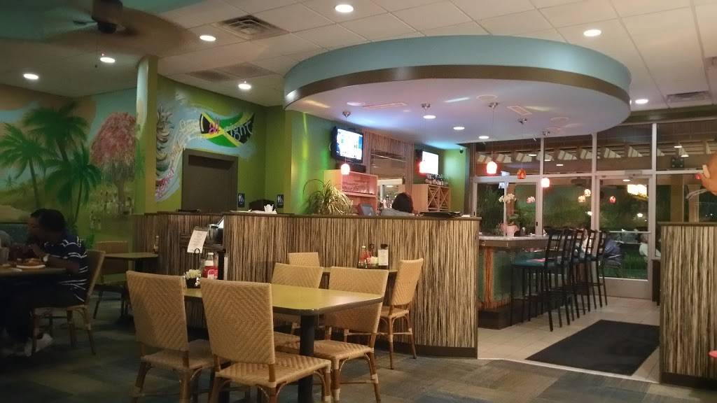 Carenas Jamaican Grille | restaurant | 7102 Midlothian Turnpike, Richmond, VA 23225, USA | 8044225375 OR +1 804-422-5375