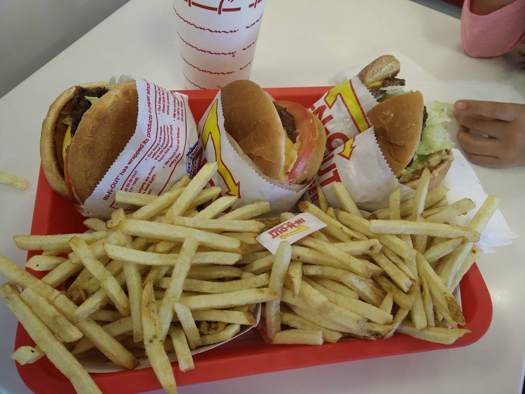 In-N-Out Burger | restaurant | 1810 Hamner Ave, Norco, CA 92860, USA | 8007861000 OR +1 800-786-1000