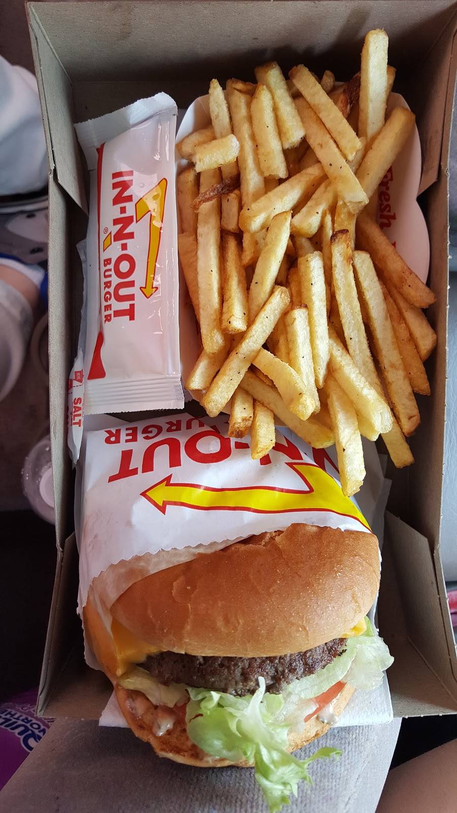 In-N-Out Burger | restaurant | 9032 Trask Ave, Garden Grove, CA 92844, USA | 8007861000 OR +1 800-786-1000