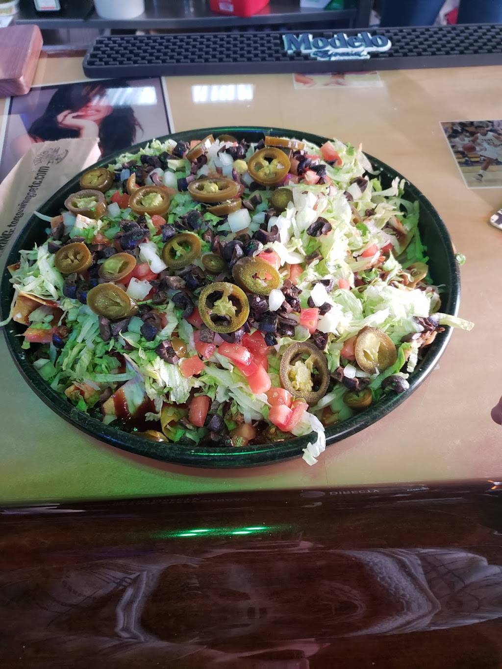 Wings Etc. | restaurant | 309 N Wayne St, Angola, IN 46703, USA | 2606659464 OR +1 260-665-9464