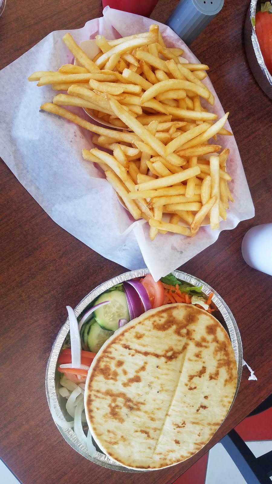 Joshs Hot Dogs | restaurant | 873 Sanders Rd, Northbrook, IL 60062, USA | 8472721177 OR +1 847-272-1177