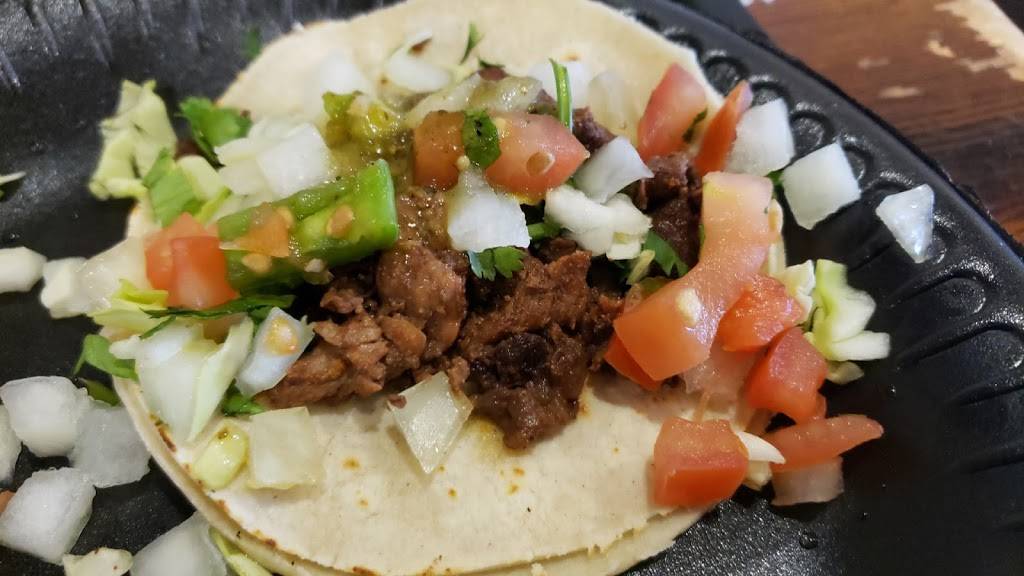 Javis Taco Shack | restaurant | 4109 S Mooney Blvd, Visalia, CA 93277, USA | 5596256002 OR +1 559-625-6002