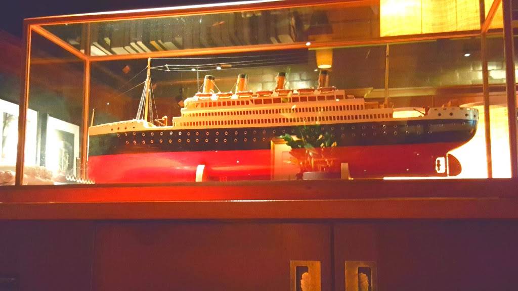 Woodmont Grill | restaurant | 7715 Woodmont Ave, Bethesda, MD 20814, USA | 3016569755 OR +1 301-656-9755