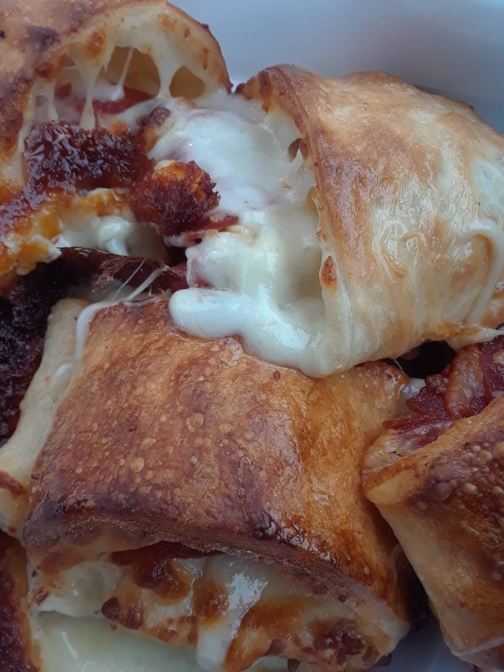 Joeys Cheesesteaks | restaurant | 14625 Northline Rd, Southgate, MI 48195, USA | 7342814444 OR +1 734-281-4444