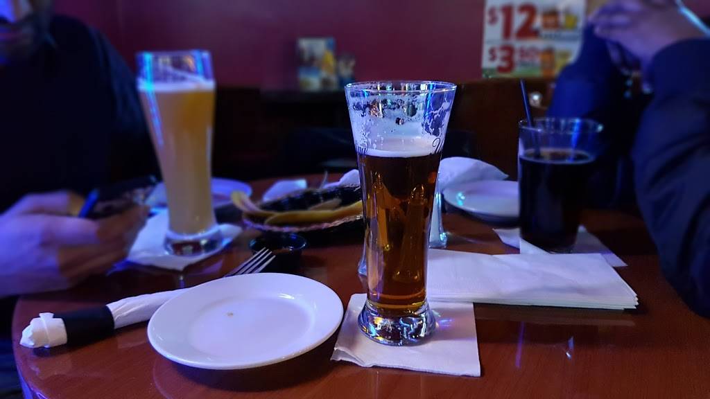 Unplugged Restaurant & Sports Bar | restaurant | 11305 Georgia Ave, Wheaton, MD 20902, USA | 2408332859 OR +1 240-833-2859