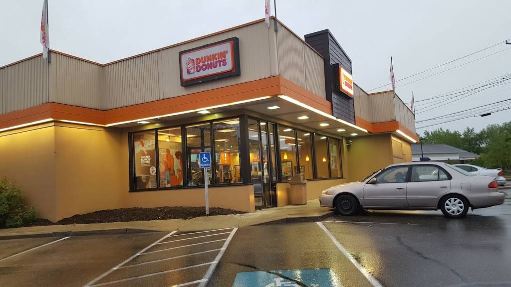 Dunkin | bakery | 1378 Washington Ave, Portland, ME 04103, USA | 2077978339 OR +1 207-797-8339