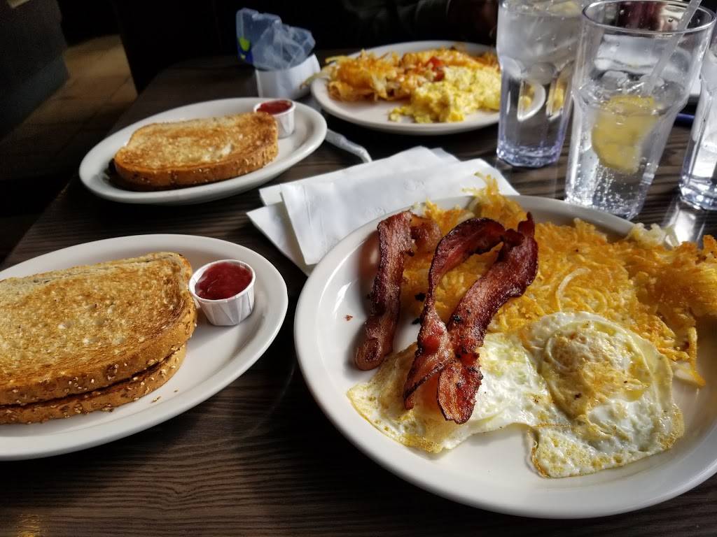 Keys Cafe & Bakery | restaurant | 504 Robert St N, St Paul, MN 55101, USA | 6512224083 OR +1 651-222-4083