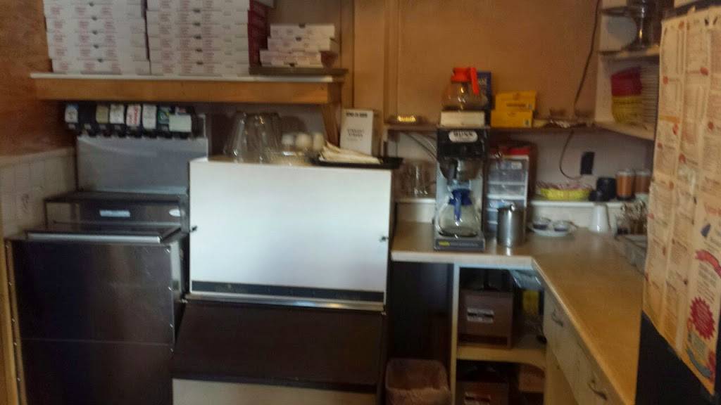 Sicily Pizza | restaurant | 43 New Haven Rd, Seymour, CT 06483, USA | 2038819531 OR +1 203-881-9531