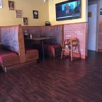 Izzys | restaurant | 72 Spring St, New Bedford, MA 02740, USA | 5089977077 OR +1 508-997-7077