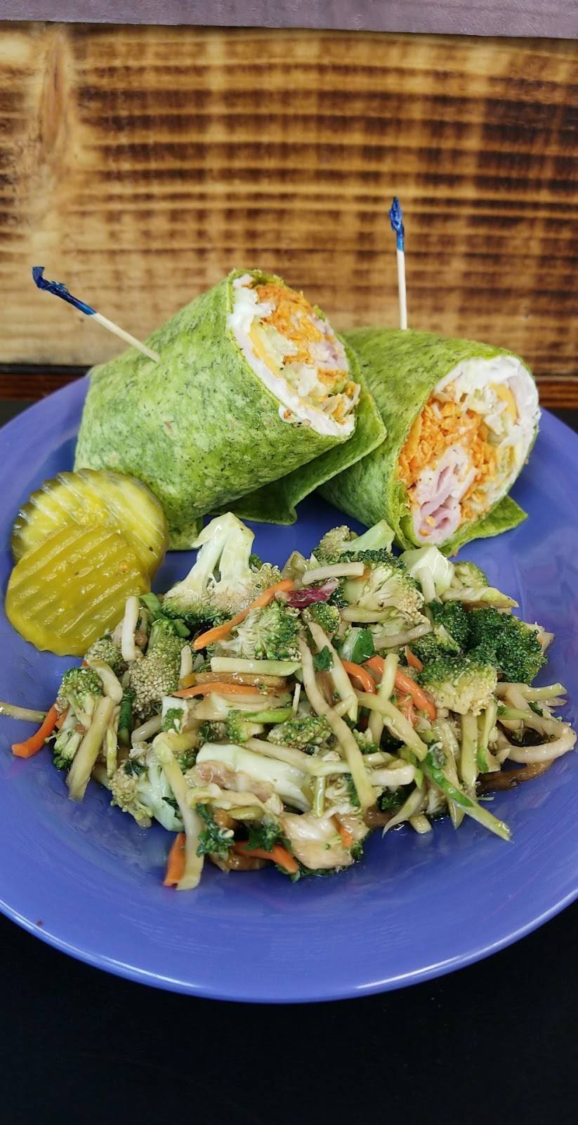 Jemmas Cafe | restaurant | 305 W Bridge St, Wausau, WI 54401, USA | 7152986155 OR +1 715-298-6155