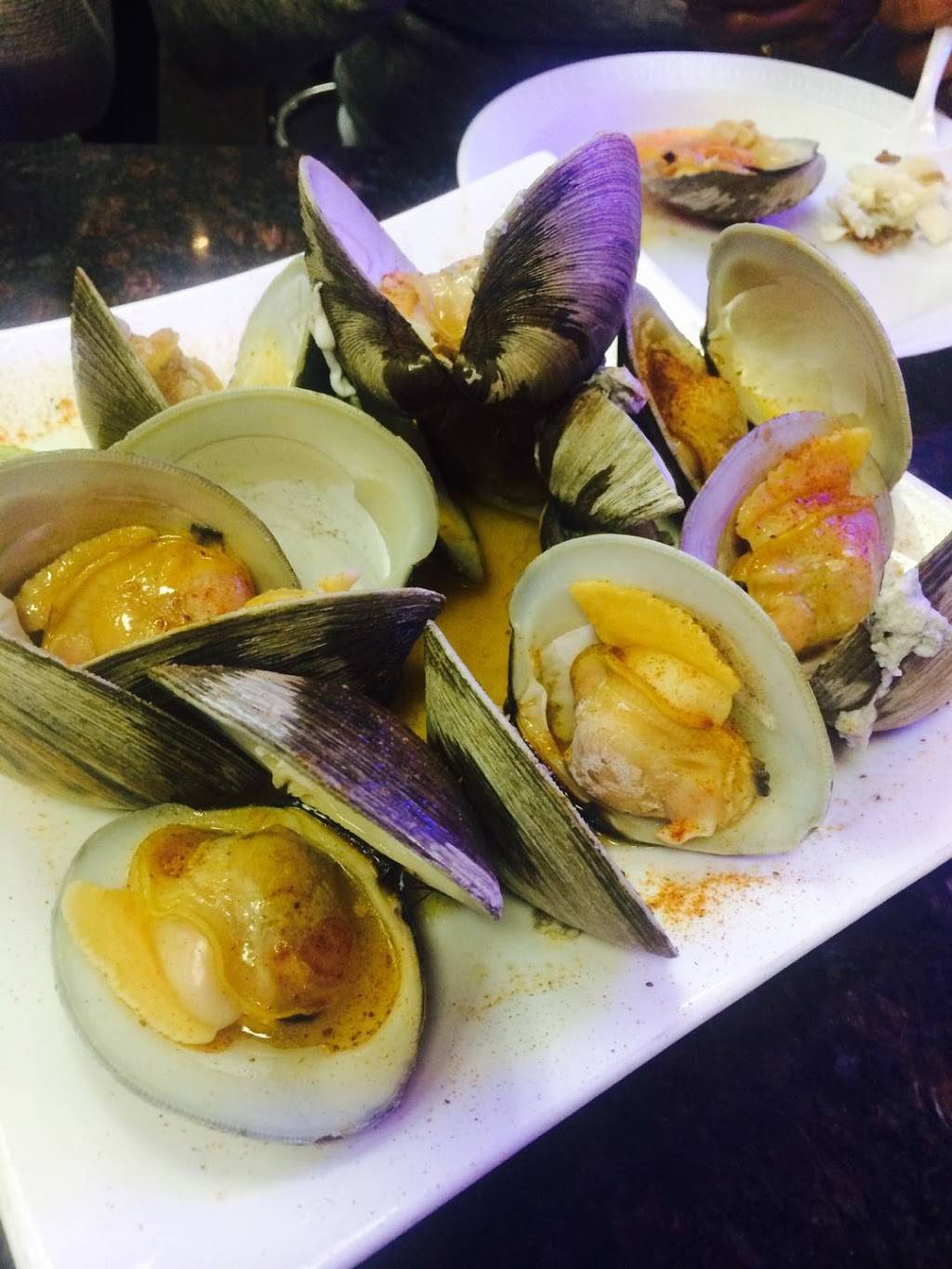 SEAFOOD King Fish Market Inc. | restaurant | 3903 Broadway, New York, NY 10032, USA | 2127812688 OR +1 212-781-2688