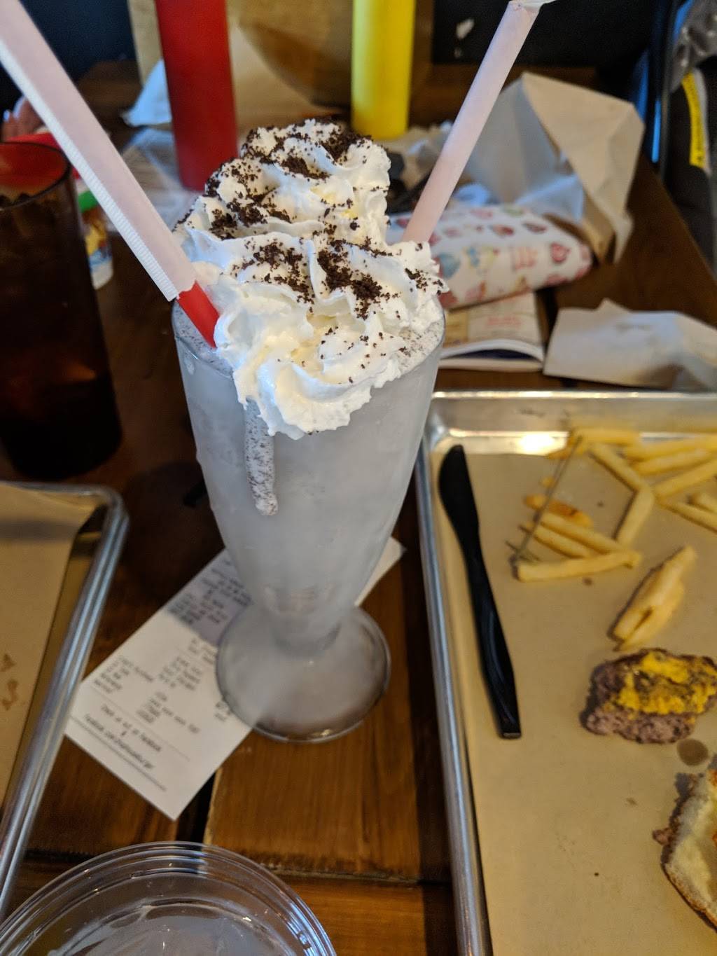 Chop House Burger | restaurant | 300 Throckmorton St, Fort Worth, TX 76102, USA | 6823128477 OR +1 682-312-8477