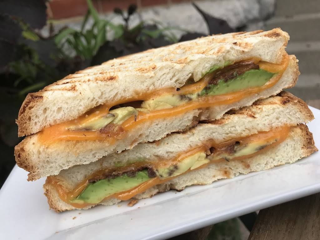 Mermaid Avenue Sandwich Factory | restaurant | 236 Wellington St, Kingston, ON K7K 2Y8, Canada | 6133442200 OR +1 613-344-2200