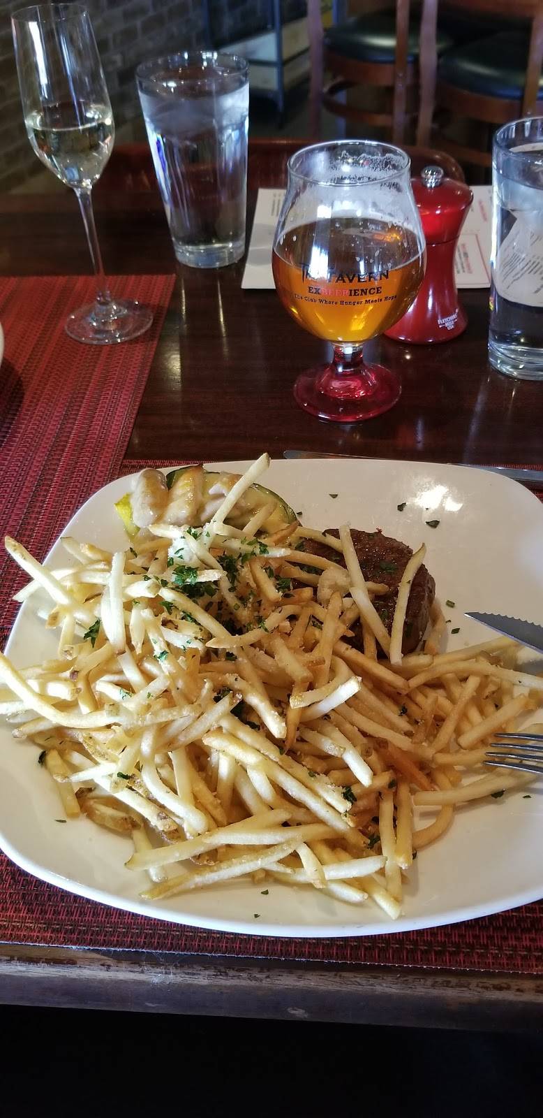 The Tavern | restaurant | 3209 E Camelback Rd, Phoenix, AZ 85018, USA | 6029557730 OR +1 602-955-7730