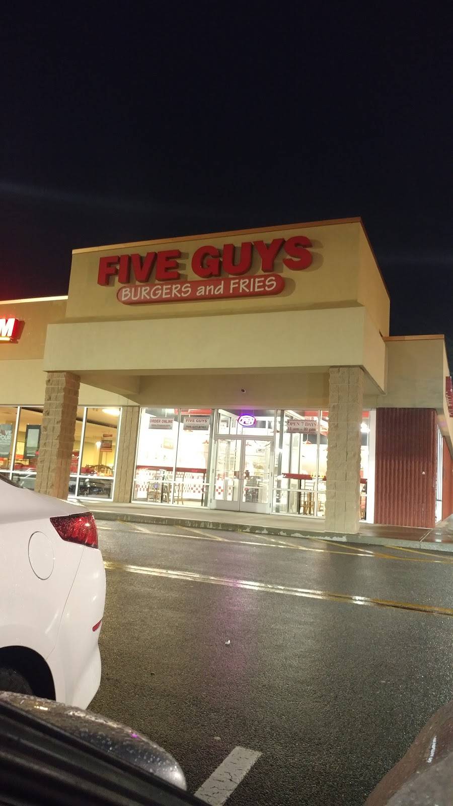 Five Guys | meal takeaway | 573 Grand Army of the Republic Hwy, Swansea, MA 02777, USA | 5086178701 OR +1 508-617-8701