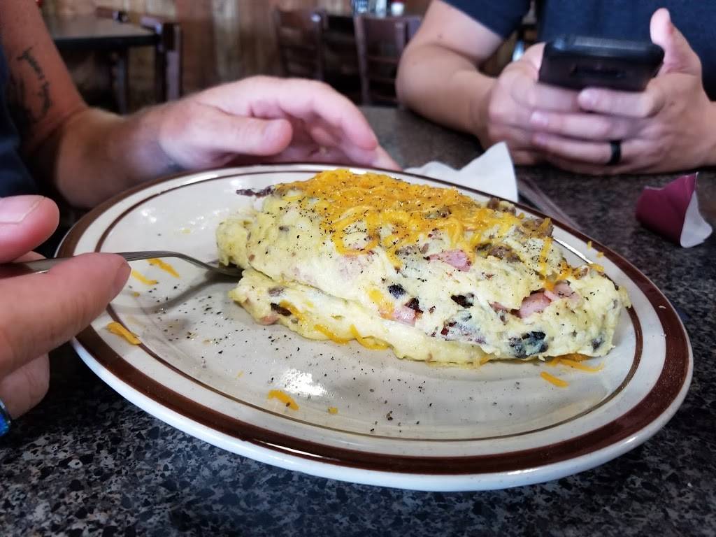 Lake Cities Cafe | restaurant | 4451 FM2181, Corinth, TX 76210, USA | 9403269063 OR +1 940-326-9063