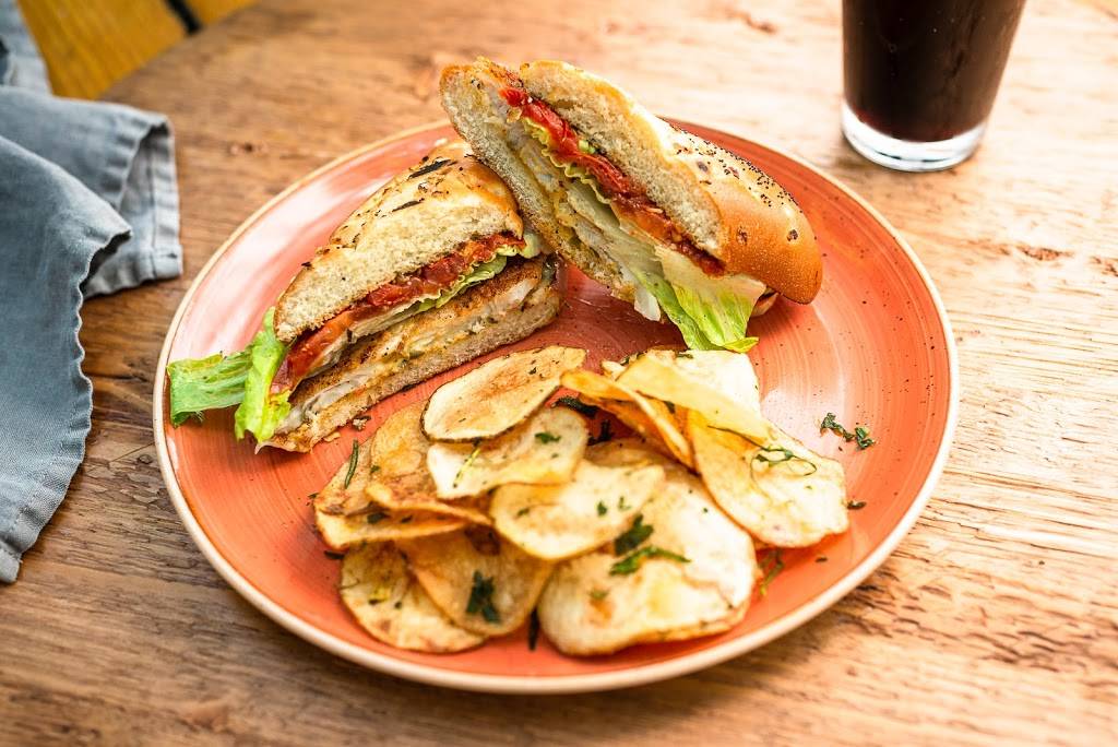 Pizzeria Tra Vigne | restaurant | 1016 Main St, St Helena, CA 94574, USA | 7079679999 OR +1 707-967-9999