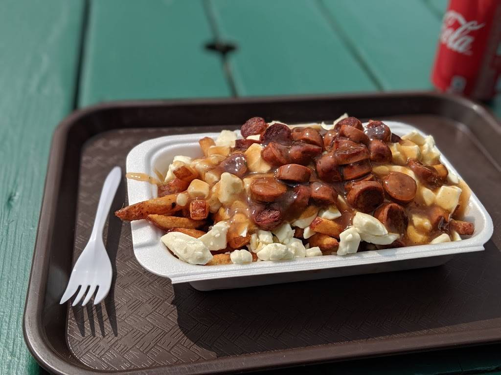 La Frite A Mon Oncle | restaurant | 75 Rue de la Vallée du Golf, Sainte-Adèle, QC J8B 1P4, Canada | 4502297666 OR +1 450-229-7666