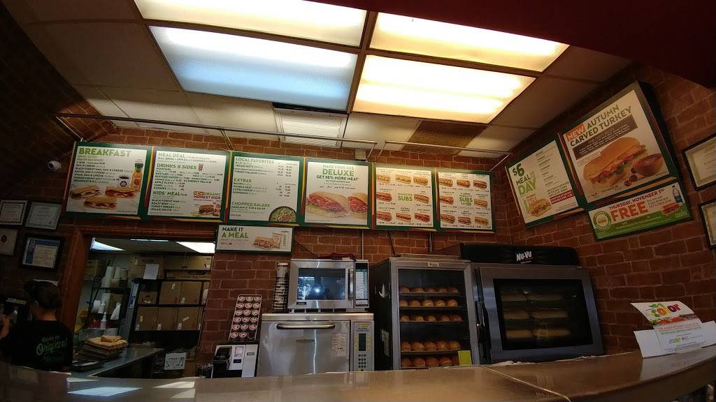 Subway | restaurant | 259 N Courtenay Pkwy, Merritt Island, FL 32953, USA | 3214523416 OR +1 321-452-3416