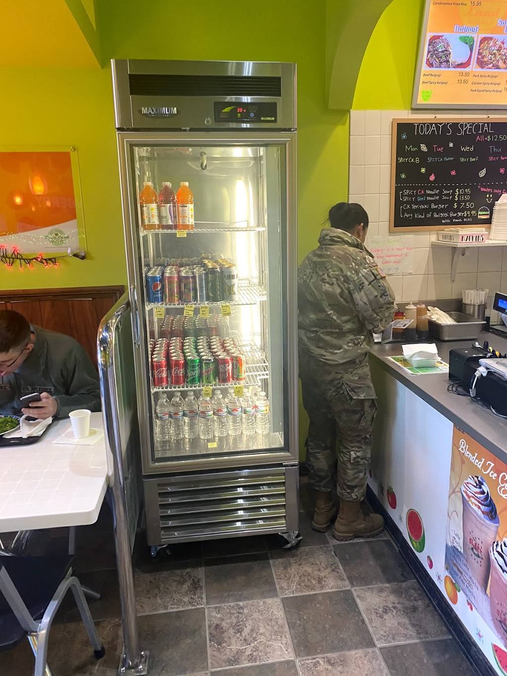 Fruitland | restaurant | 1118 North Muldoon Road #120, Anchorage, AK 99504, USA | 9076448888 OR +1 907-644-8888