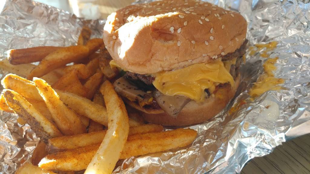 Five Guys | meal takeaway | 775 Cochrane Rd, Morgan Hill, CA 95037, USA | 4087769800 OR +1 408-776-9800