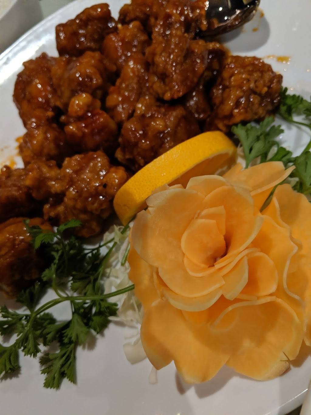 Han fusion | restaurant | 3 Lebanon St #15, Hanover, NH 03755, USA | 6036438888 OR +1 603-643-8888