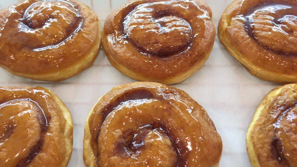 Nellie Rose Restaurant | bakery | 557 Bedford St, Whitman, MA 02382, USA | 7814478500 OR +1 781-447-8500