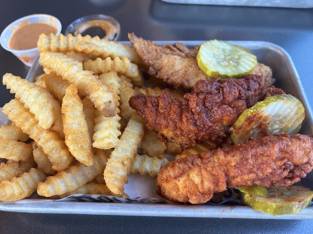 Houston TX Hot Chicken | restaurant | 1712 W Traverse Pkwy Building B Unit #102, Lehi, UT 84043, USA | 8016573672 OR +1 801-657-3672
