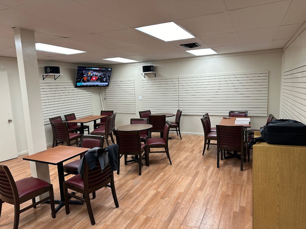 Fishers BBQ & Moore | restaurant | 1046 Bell Rd, Niles, MI 49120, USA | 2692620625 OR +1 269-262-0625