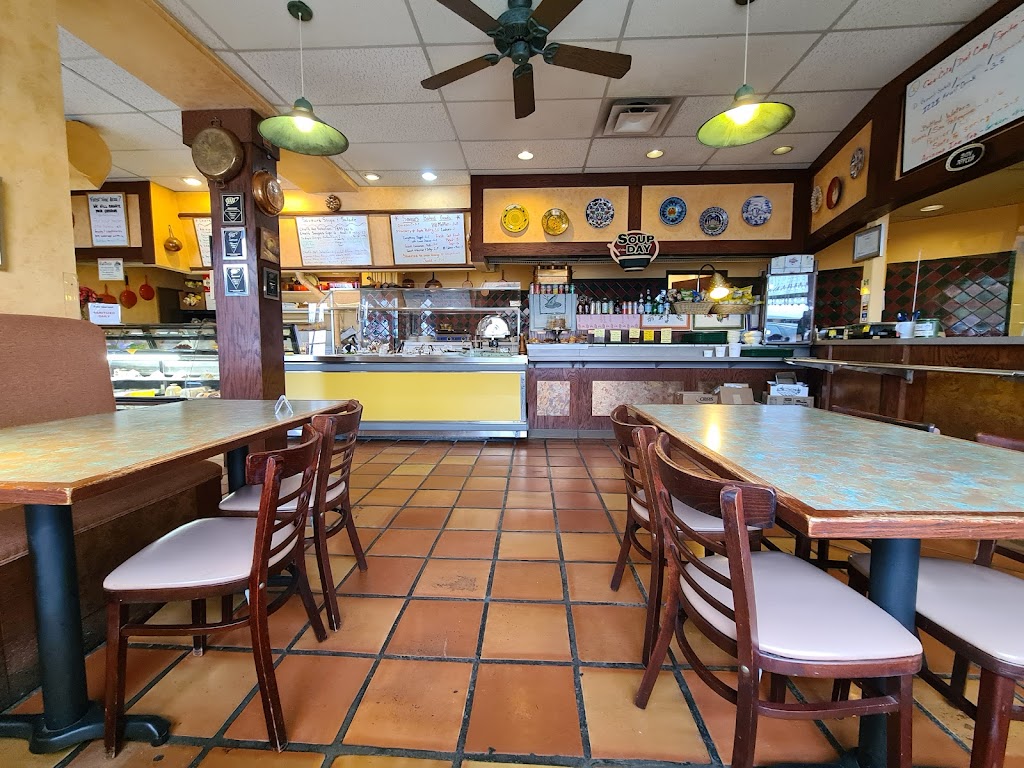 Saveur Bistro | restaurant | 204 Montezuma Ave, Santa Fe, NM 87501, USA | 5059894200 OR +1 505-989-4200