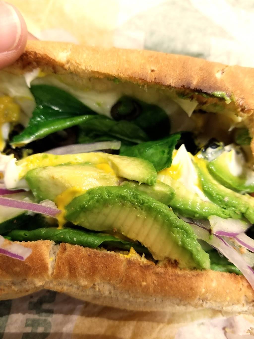 Subway Restaurants | restaurant | 5001 Wilshire Blvd #109, Los Angeles, CA 90036, USA | 3239339133 OR +1 323-933-9133