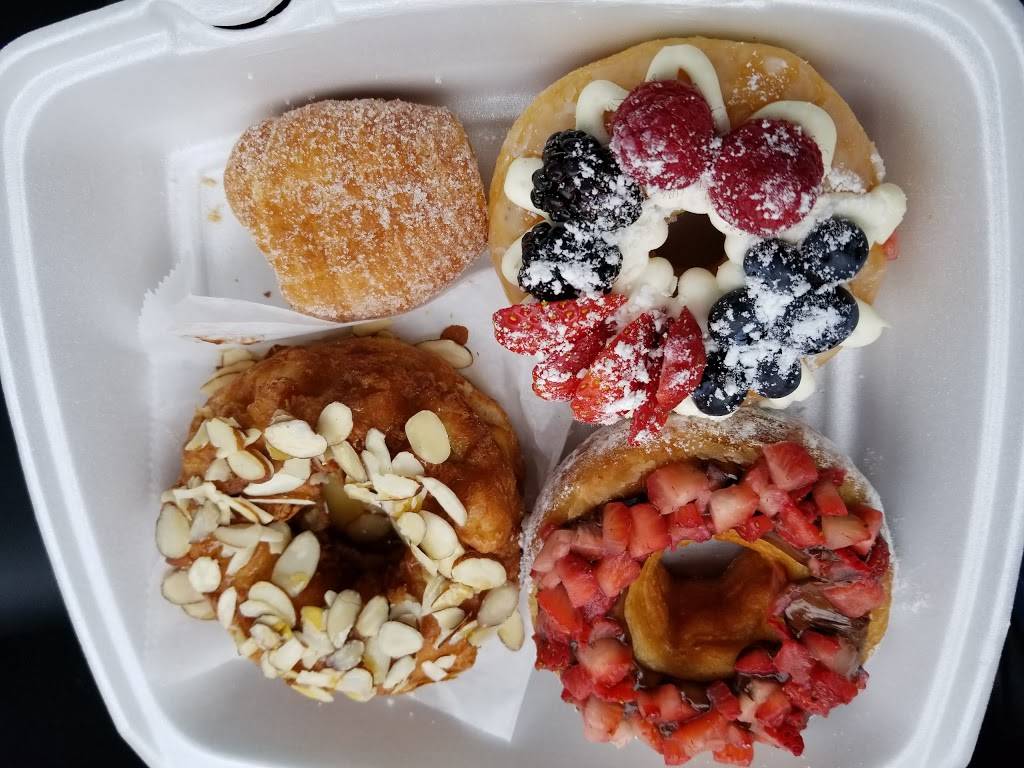 Jarams Donuts | bakery | 17459 Preston Rd, Dallas, TX 75252, USA | 9722487474 OR +1 972-248-7474