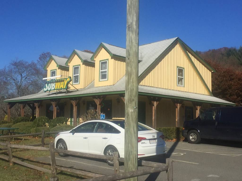 Subway | restaurant | 5 Clark Mountain Rd, Sunderland, MA 01375, USA | 4136650900 OR +1 413-665-0900