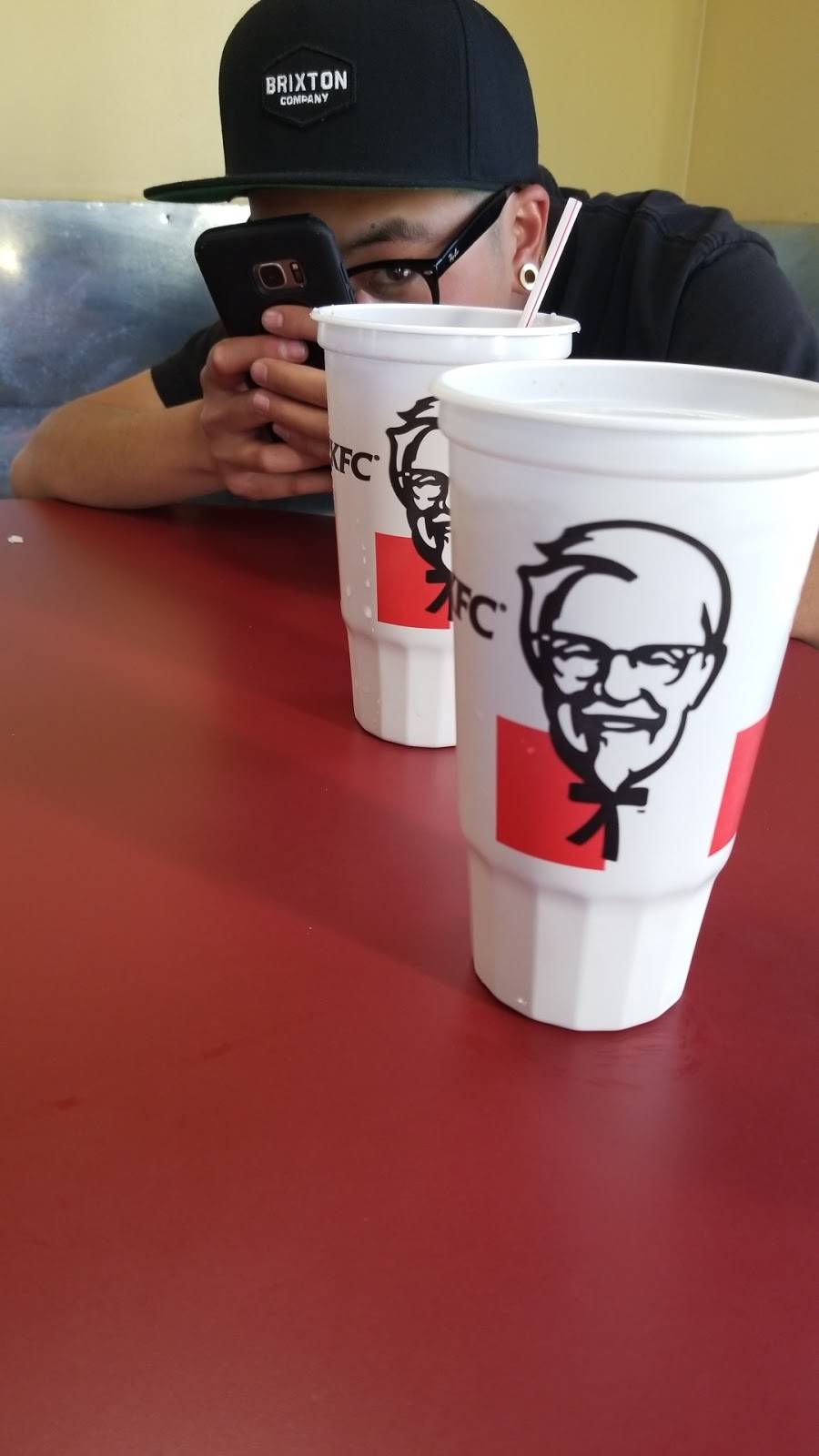 KFC | restaurant | 8140 Vineyard Ave, Rancho Cucamonga, CA 91730, USA | 9099487591 OR +1 909-948-7591